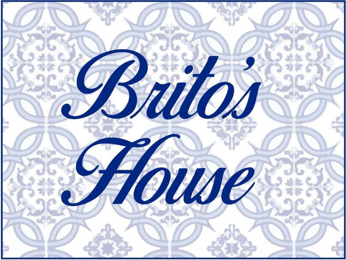 Brito'S House Apartment Алкабидеш Екстериор снимка