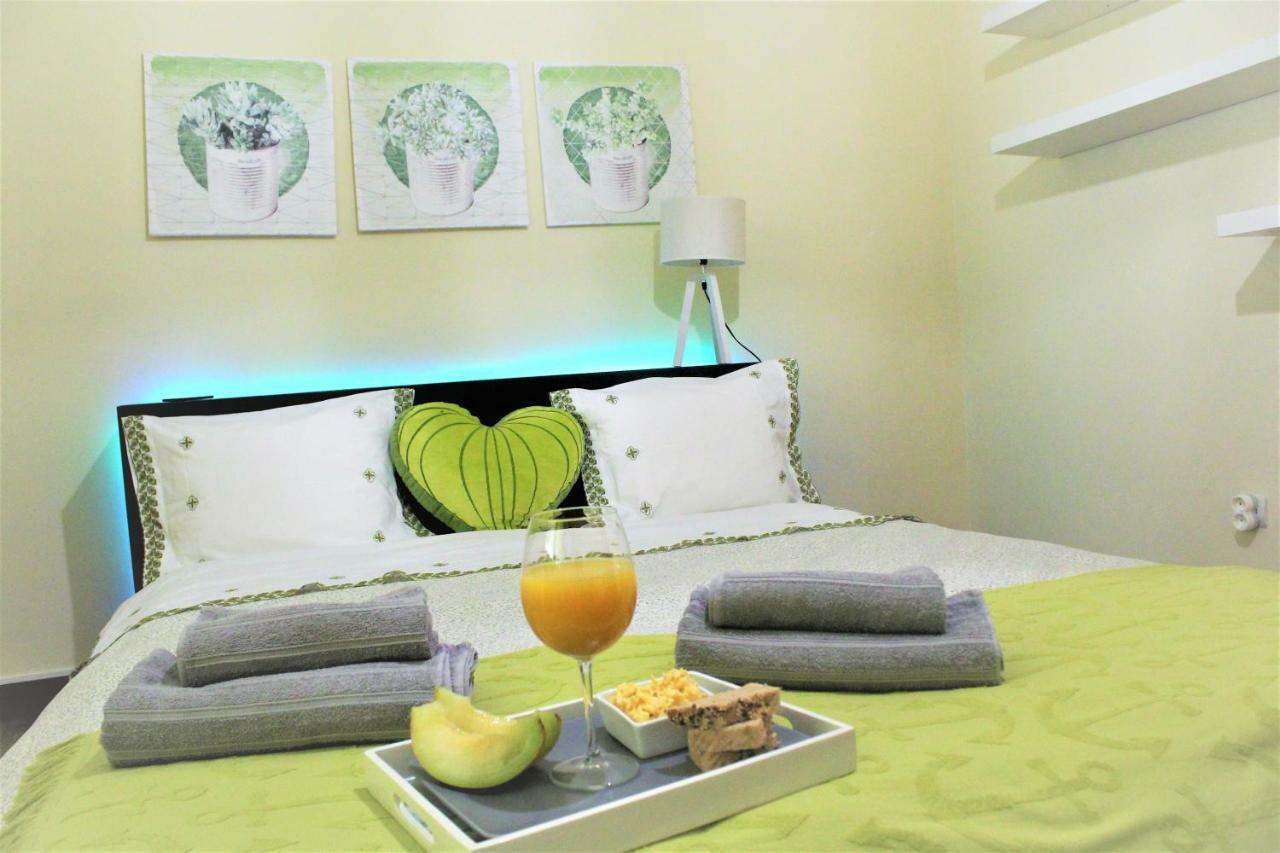 Brito'S House Apartment Алкабидеш Екстериор снимка
