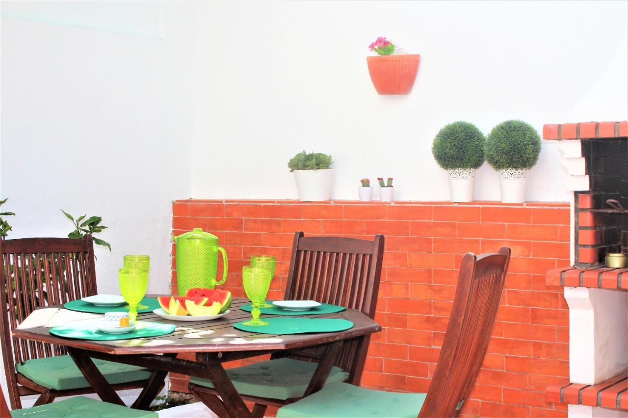 Brito'S House Apartment Алкабидеш Екстериор снимка